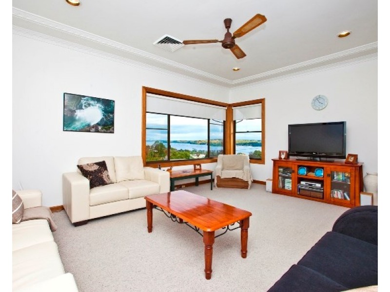 7 Quarry Road, Speers Point NSW 2284