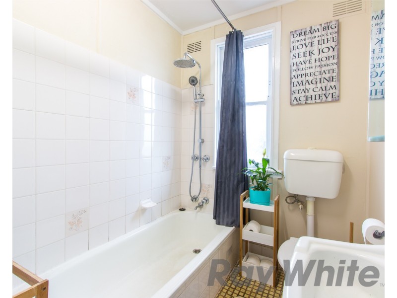 7 Poplar Place, Gateshead NSW 2290