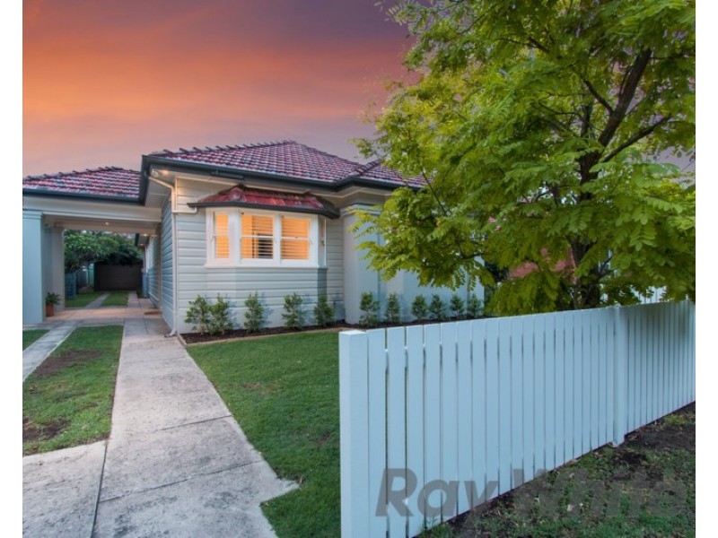50 Jenner Parade, Hamilton South NSW 2303