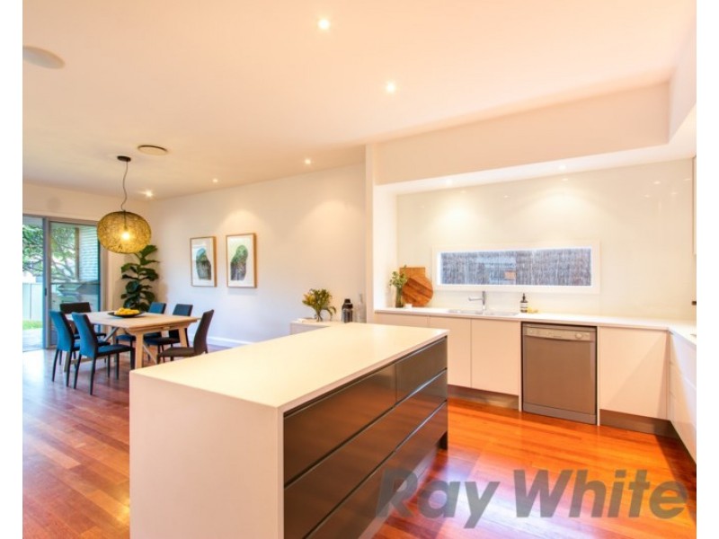 50 Jenner Parade, Hamilton South NSW 2303