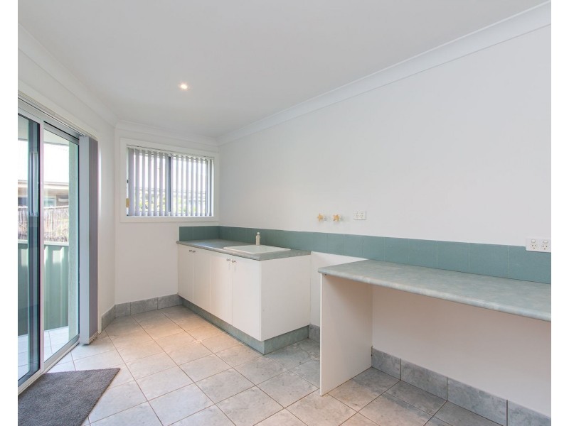 27 Burwood Road, Whitebridge NSW 2290