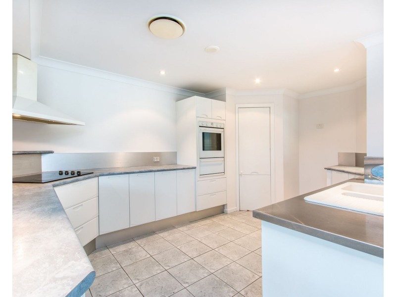 27 Burwood Road, Whitebridge NSW 2290