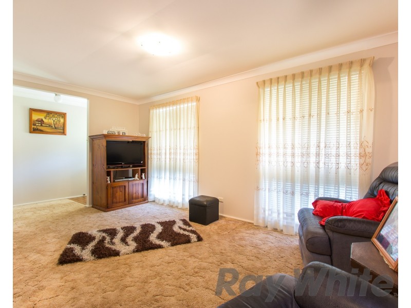 11 Bernborough Avenue, Maryland NSW 2287