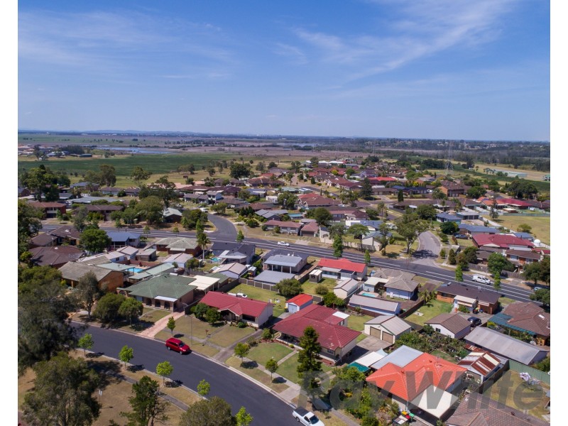 11 Bernborough Avenue, Maryland NSW 2287