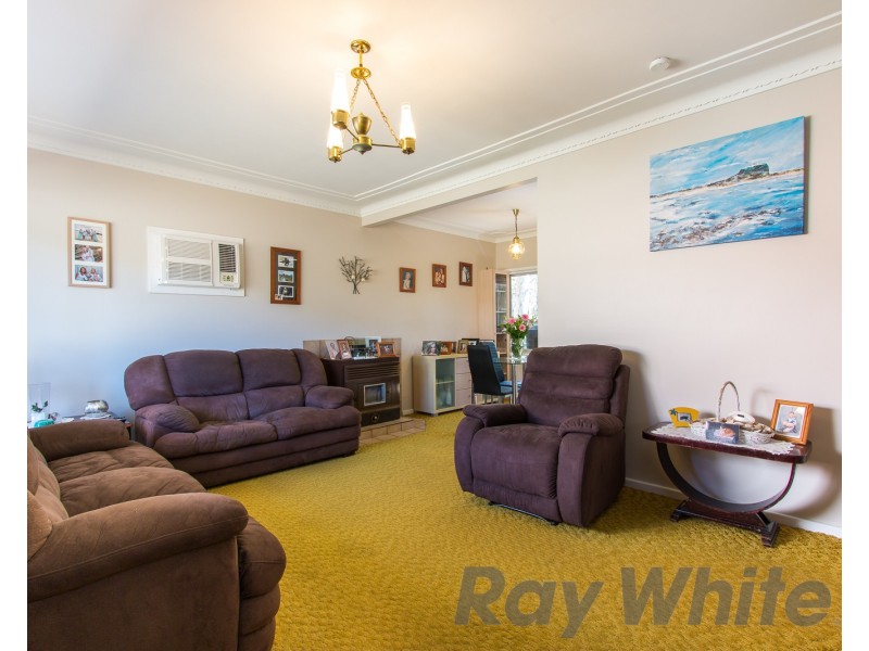 11 Fenwick Crescent, Whitebridge NSW 2290