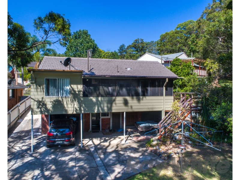 11 Fenwick Crescent, Whitebridge NSW 2290
