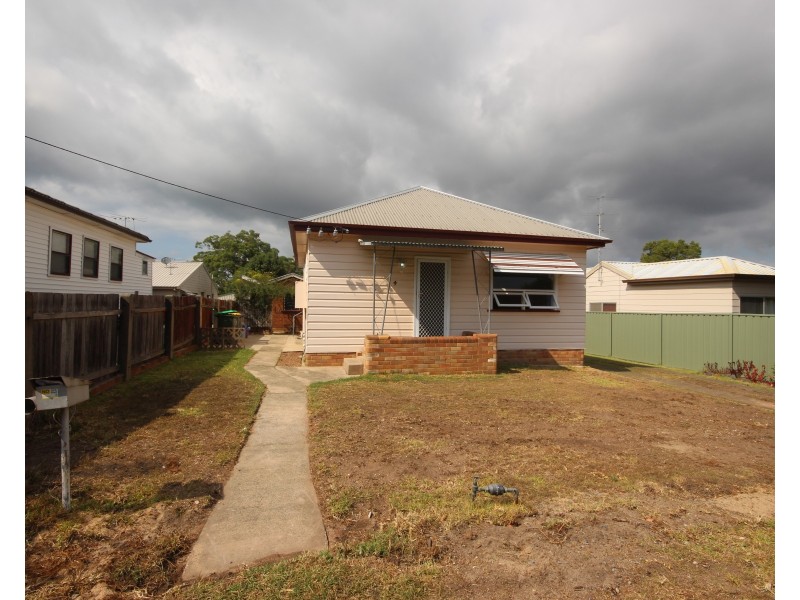 4 Park Street, Charlestown NSW 2290