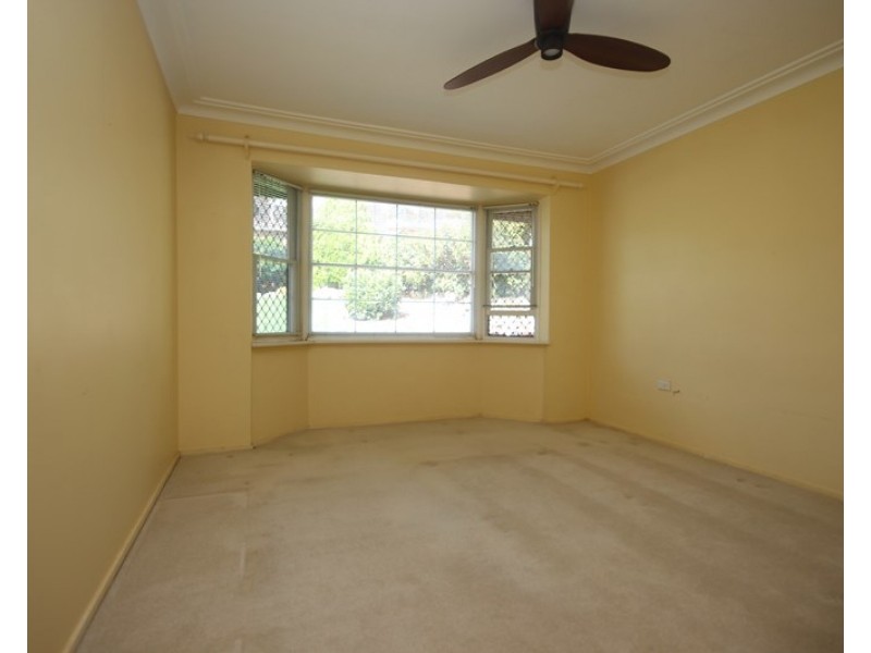 4 Kempwood Close, Adamstown Heights NSW 2289