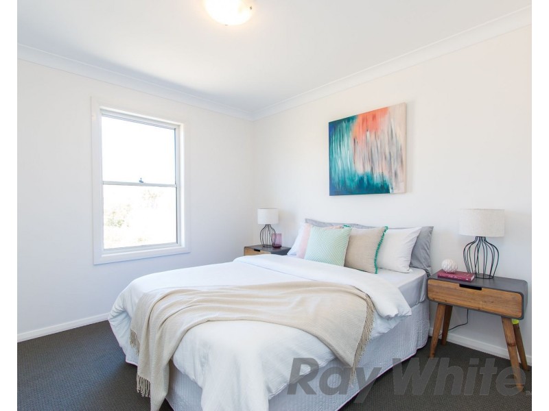 36 Blantyre Road, Macquarie Hills NSW 2285