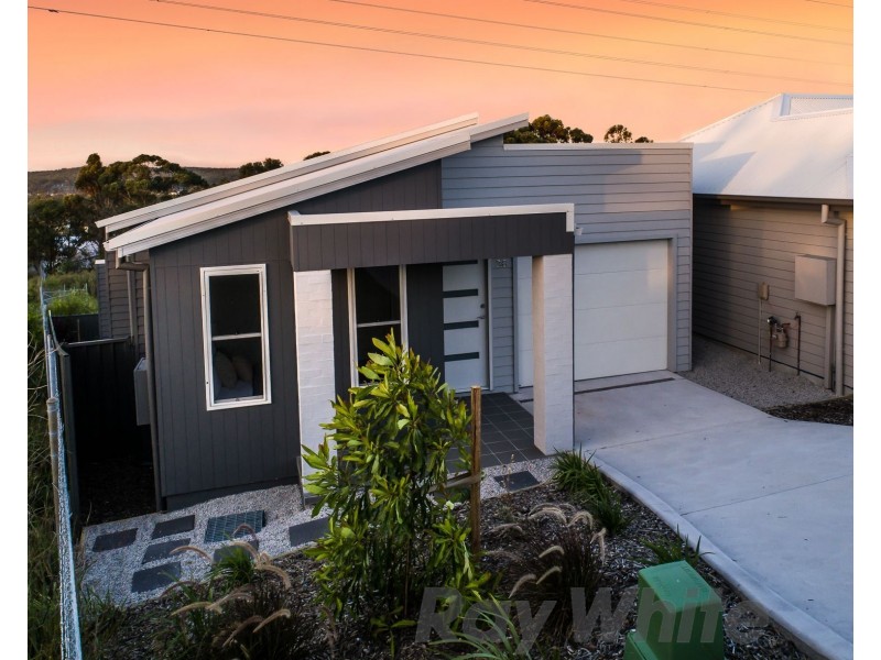 36 Blantyre Road, Macquarie Hills NSW 2285