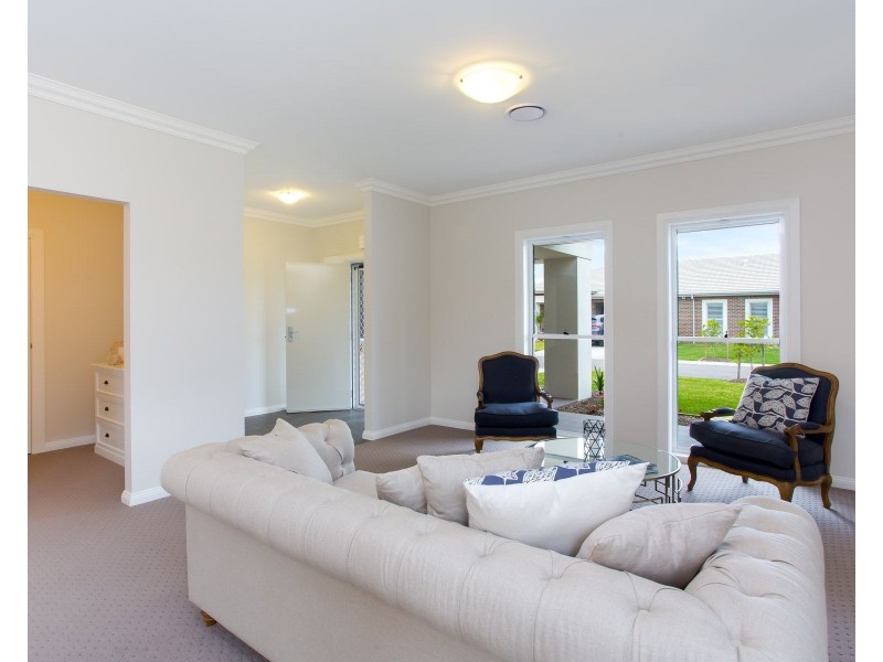 5 Heron Circuit, Fullerton Cove NSW 2318
