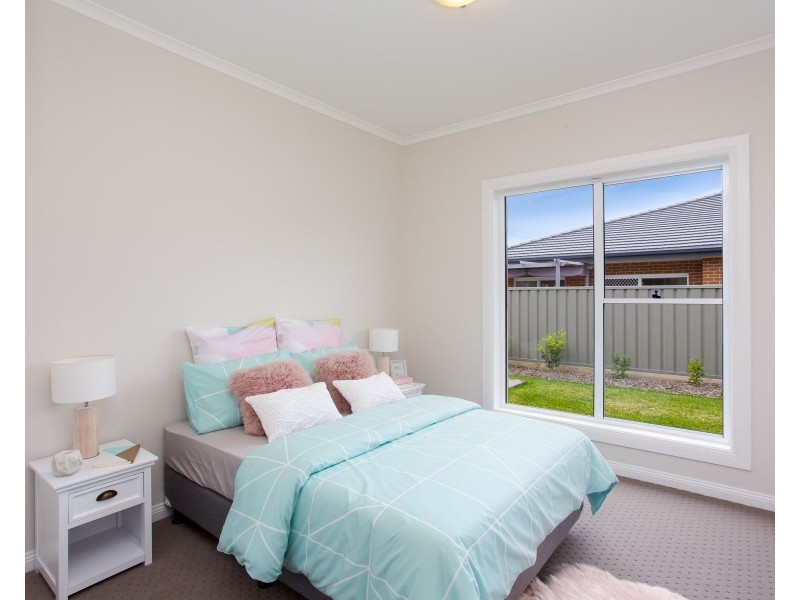 5 Heron Circuit, Fullerton Cove NSW 2318