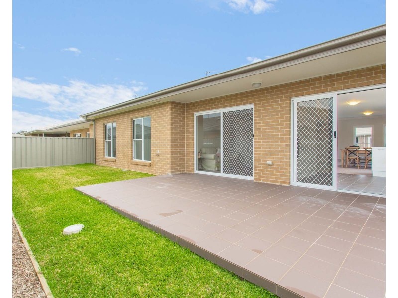 5 Heron Circuit, Fullerton Cove NSW 2318