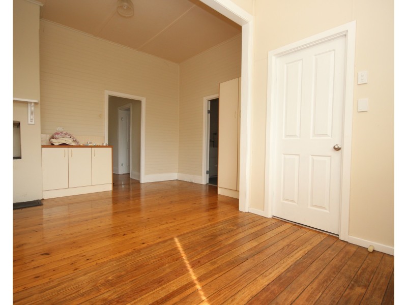 34 Speers Street, Speers Point NSW 2284