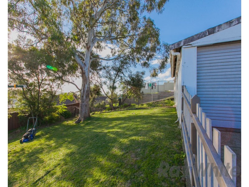 15 Raymond Street, Speers Point NSW 2284