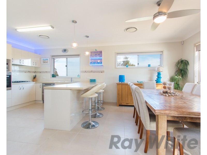 45 Auklet Road, Mount Hutton NSW 2290