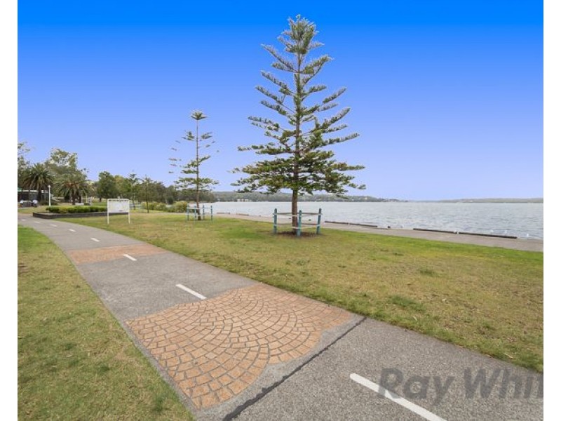 112/2 Howard Street, Warners Bay NSW 2282
