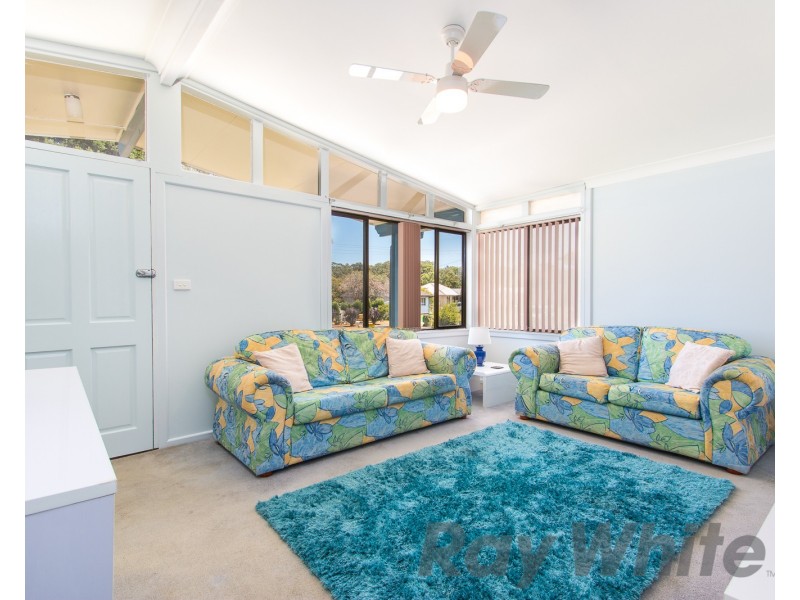 19 Cassia Crescent, Gateshead NSW 2290