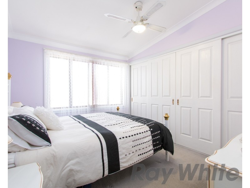 19 Cassia Crescent, Gateshead NSW 2290