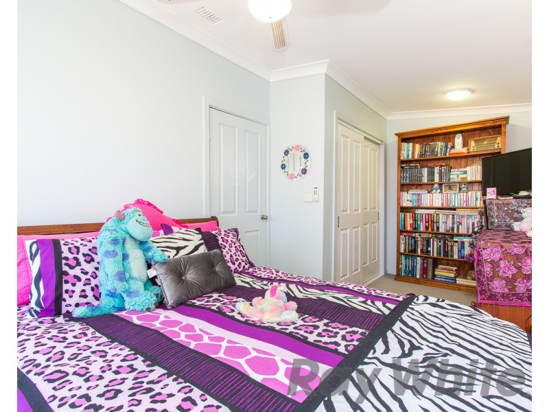 19 Cassia Crescent, Gateshead NSW 2290