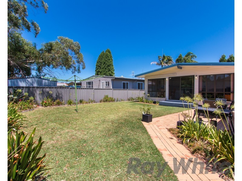 19 Cassia Crescent, Gateshead NSW 2290