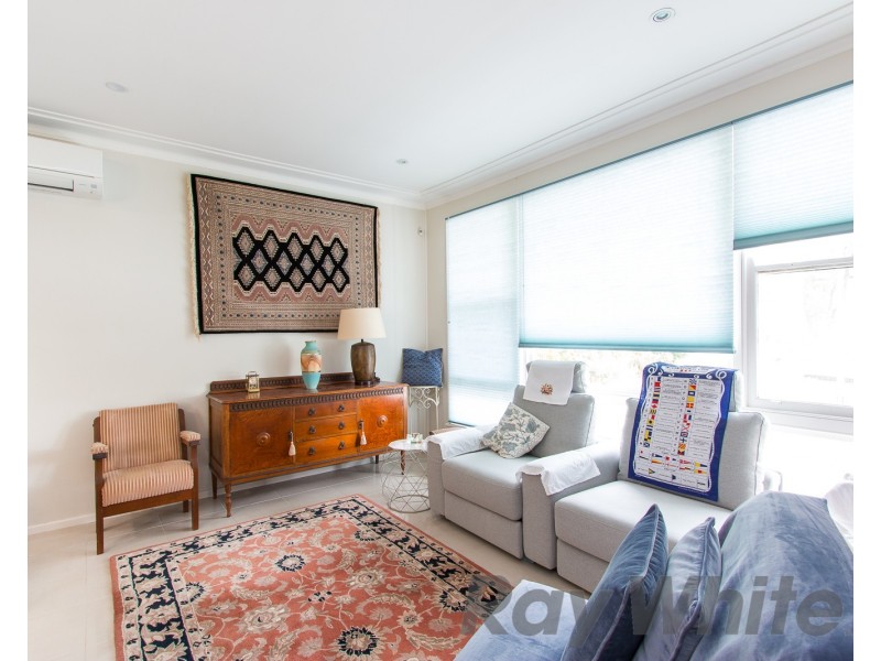 33 Kimbarra Close, Kotara NSW 2289