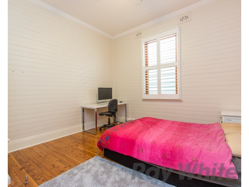 38 Young Street, Carrington NSW 2294