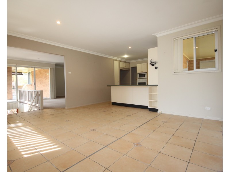 16 Nereida Close, Kotara NSW 2289