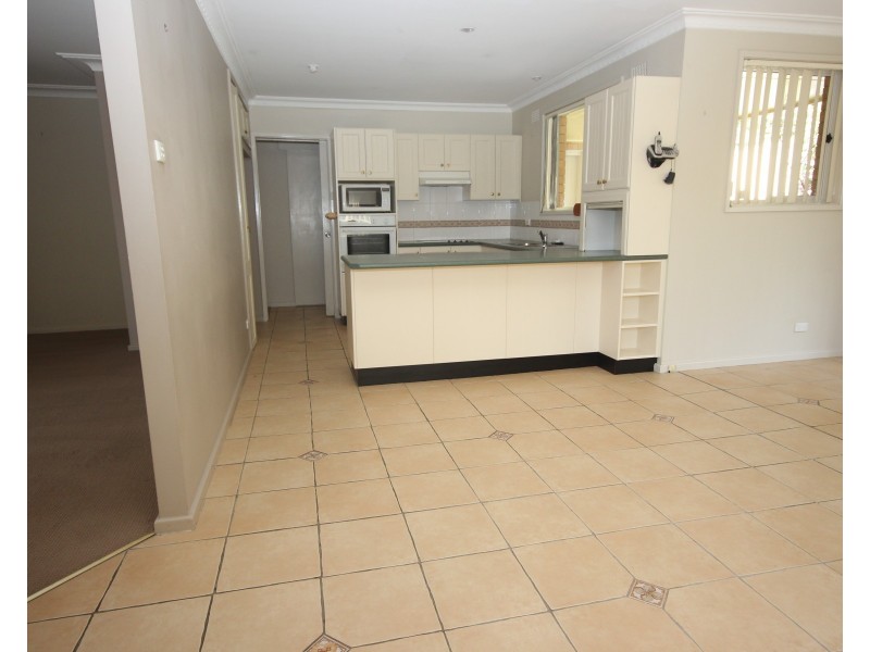 16 Nereida Close, Kotara NSW 2289