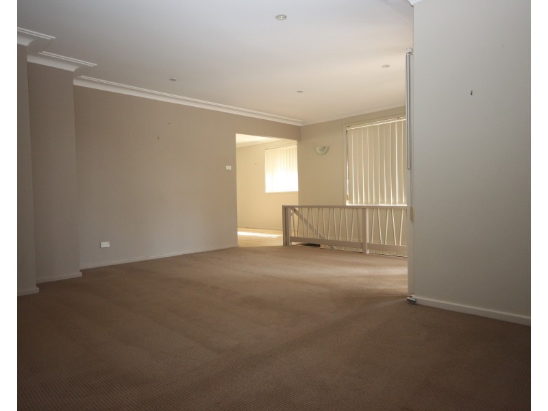 16 Nereida Close, Kotara NSW 2289