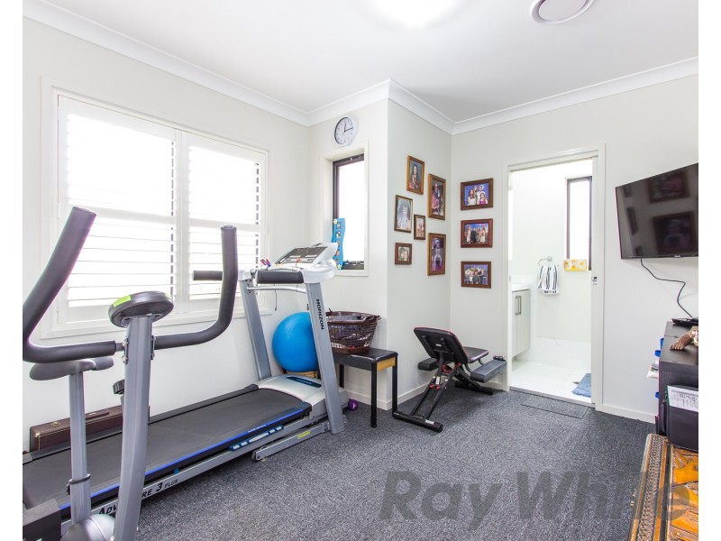 18 Ross Street, Belmont NSW 2280
