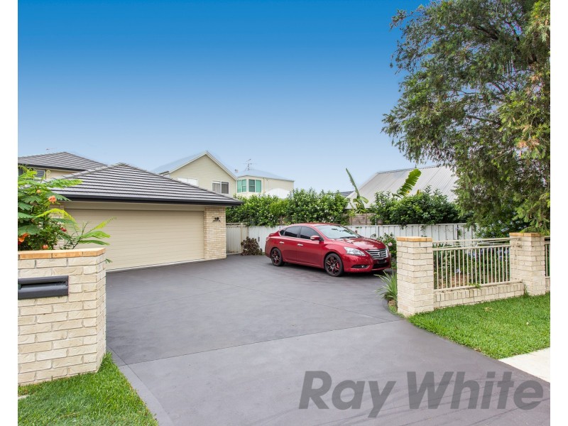 18 Ross Street, Belmont NSW 2280