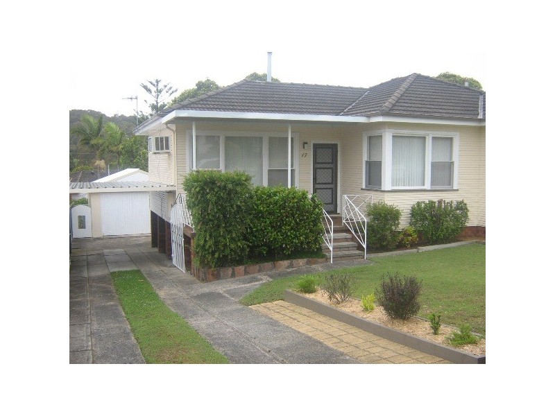 17 Vista Parade, Kotara NSW 2289