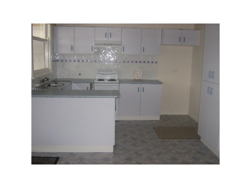 17 Vista Parade, Kotara NSW 2289