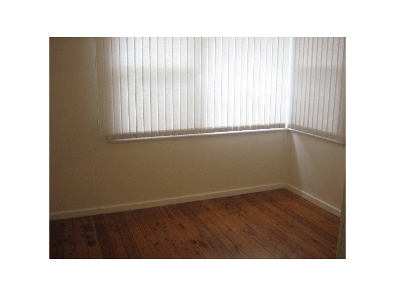 17 Vista Parade, Kotara NSW 2289