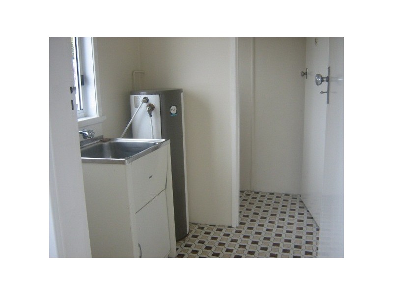 17 Vista Parade, Kotara NSW 2289