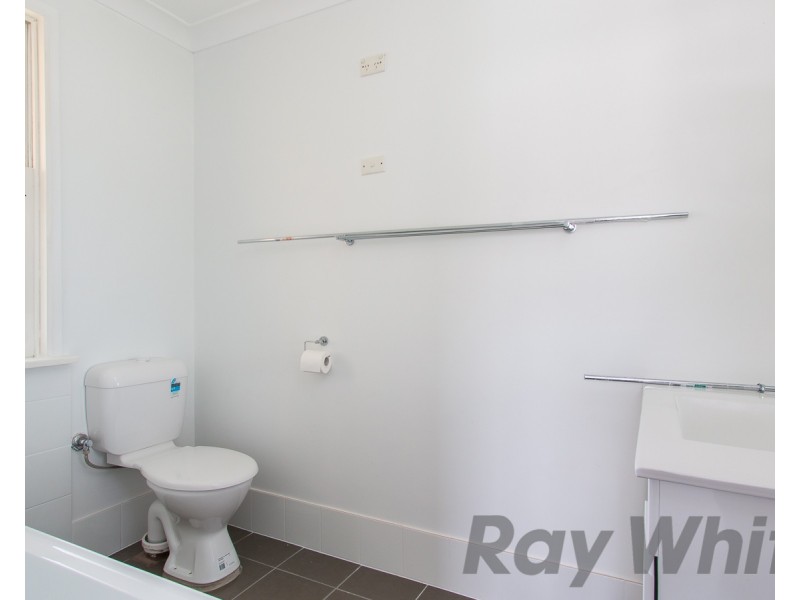 26 Hickory Road, Gateshead NSW 2290