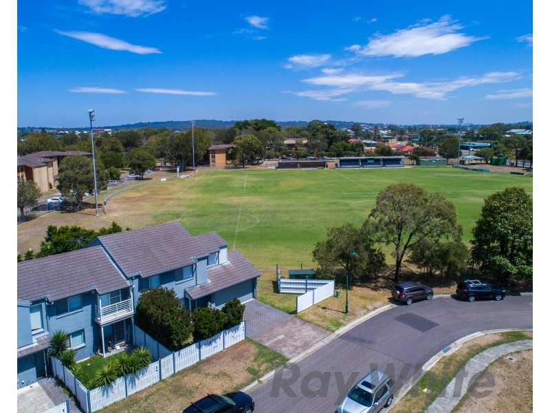 3/36 Churchill Circuit, Hamilton South NSW 2303