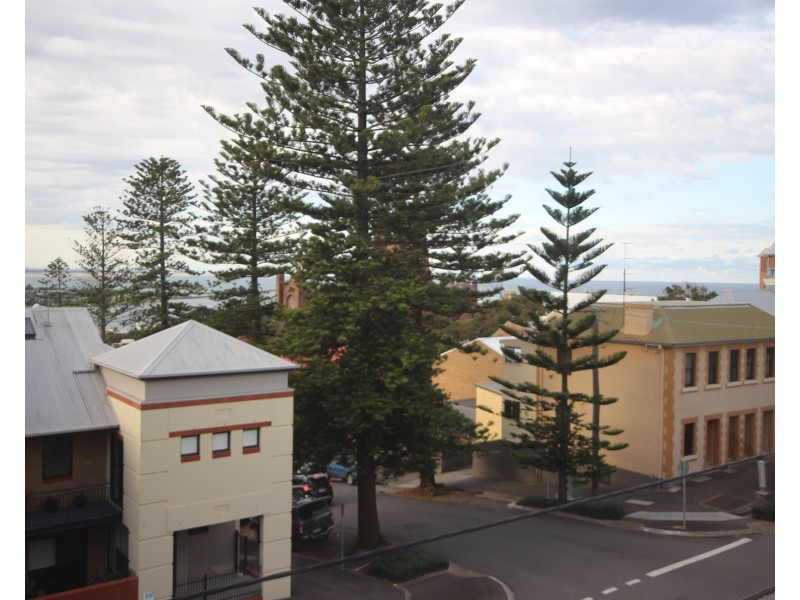 31 Tyrell Street, Newcastle NSW 2300