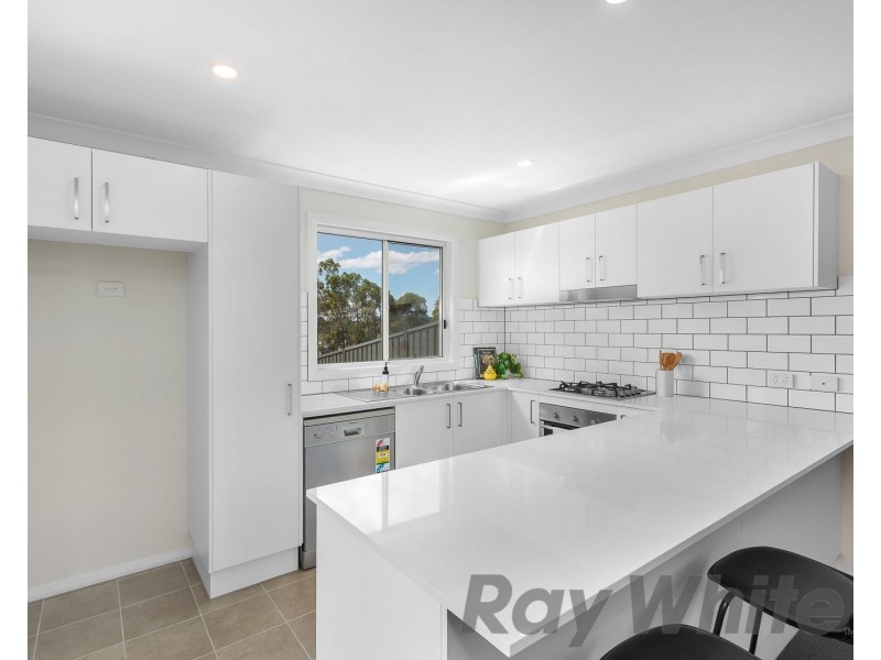 32 Blantyre Road, Macquarie Hills NSW 2285