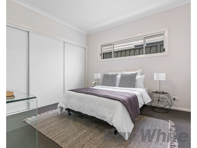 32 Blantyre Road, Macquarie Hills NSW 2285