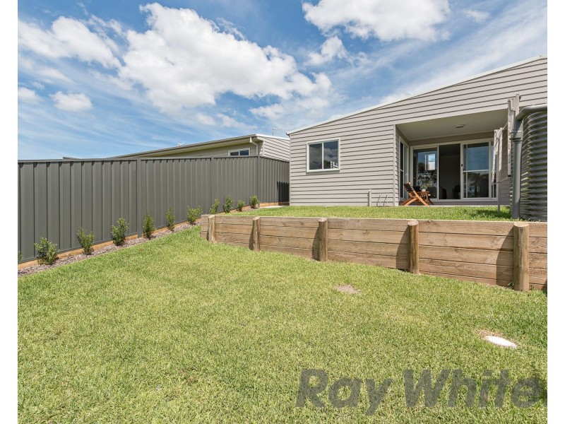 32 Blantyre Road, Macquarie Hills NSW 2285