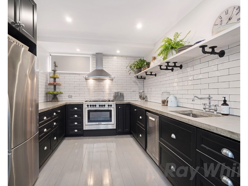 3 Buchanan Street, Hamilton NSW 2303