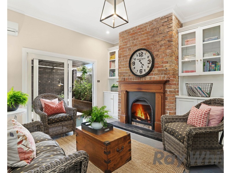 3 Buchanan Street, Hamilton NSW 2303