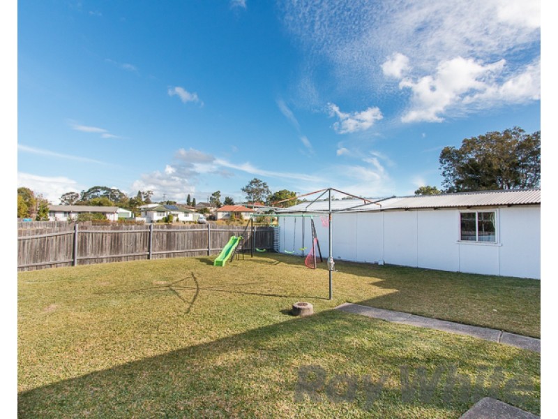 16 Cassia Crescent, Gateshead NSW 2290