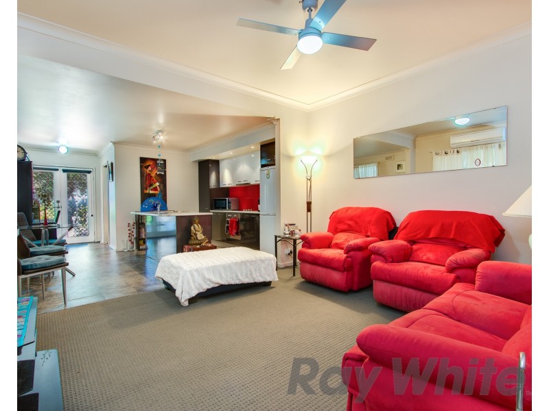 5 Eva Street, Hamilton NSW 2303