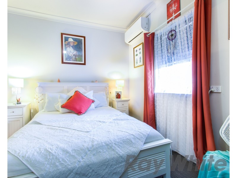 5 Eva Street, Hamilton NSW 2303