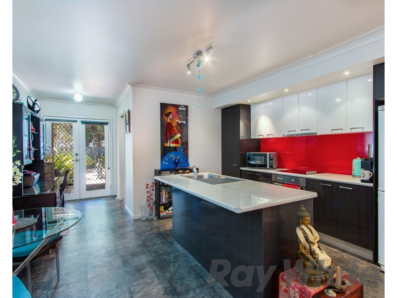 5 Eva Street, Hamilton NSW 2303