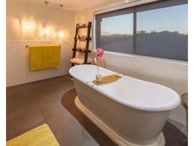 36 Ironbark Drive, Fern Bay NSW 2295