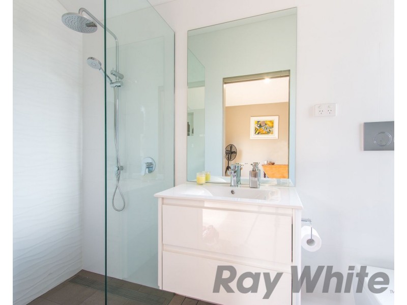 4 Garrett Street, Carrington NSW 2294